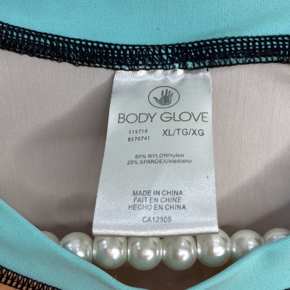 Body Glove swim too long sleeve - Picture 2 of 3